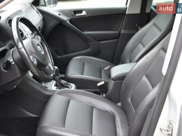 Серый Фольксваген Тигуан, объемом двигателя 1.98 л и пробегом 165 тыс. км за 10500 $, фото 12 на Automoto.ua