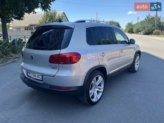 Серый Фольксваген Тигуан, объемом двигателя 1.98 л и пробегом 190 тыс. км за 12700 $, фото 4 на Automoto.ua