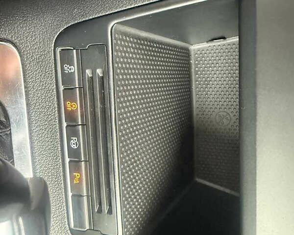 Серый Фольксваген Тигуан, объемом двигателя 1.97 л и пробегом 247 тыс. км за 14500 $, фото 20 на Automoto.ua