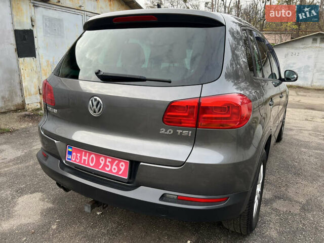 Сірий Фольксваген Тігуан, об'ємом двигуна 2 л та пробігом 224 тис. км за 8999 $, фото 10 на Automoto.ua