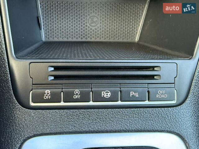 Серый Фольксваген Тигуан, объемом двигателя 2 л и пробегом 205 тыс. км за 15500 $, фото 52 на Automoto.ua