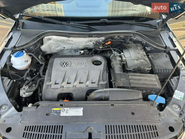 Серый Фольксваген Тигуан, объемом двигателя 1.97 л и пробегом 240 тыс. км за 15600 $, фото 17 на Automoto.ua
