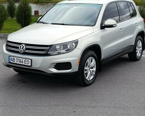 Серый Фольксваген Тигуан, объемом двигателя 1.98 л и пробегом 223 тыс. км за 10500 $, фото 5 на Automoto.ua