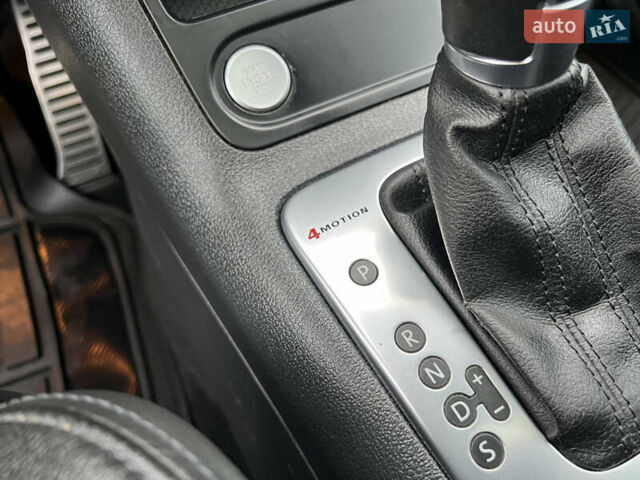 Серый Фольксваген Тигуан, объемом двигателя 2 л и пробегом 216 тыс. км за 10999 $, фото 35 на Automoto.ua