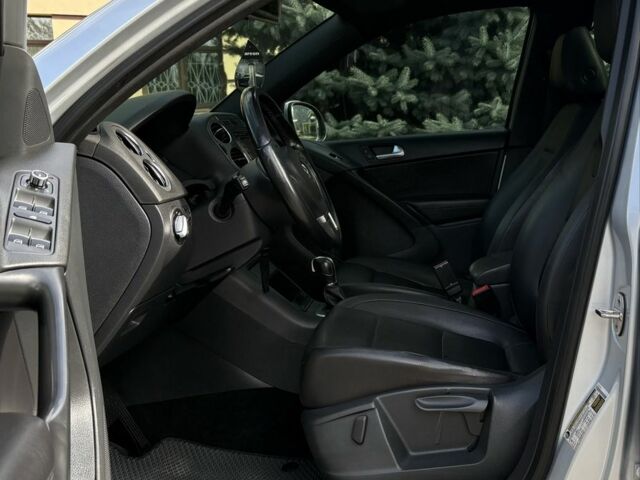 Фольксваген Тігуан 2012 у Кременчуге на Automoto.ua Сірий Фольксваген Тігуан, об'ємом двигуна 2 л та пробігом 250 тис. км за 11777 $, фото 16 на Automoto.ua