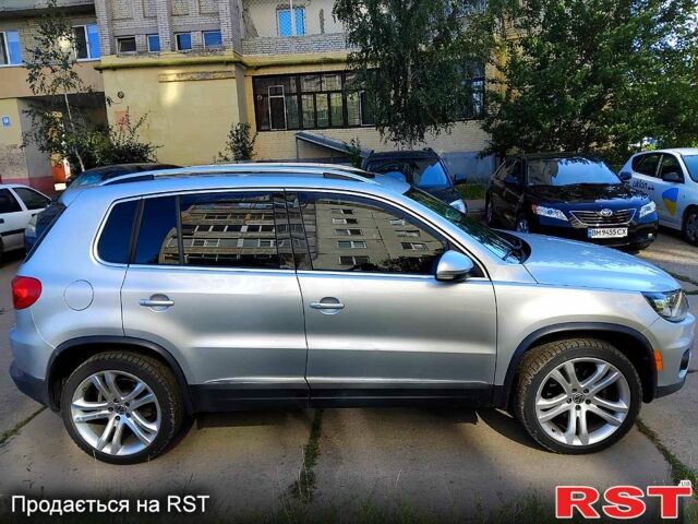 Серый Фольксваген Тигуан, объемом двигателя 2 л и пробегом 92 тыс. км за 11200 $, фото 3 на Automoto.ua