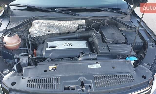 Сірий Фольксваген Тігуан, об'ємом двигуна 1.98 л та пробігом 227 тис. км за 11500 $, фото 30 на Automoto.ua