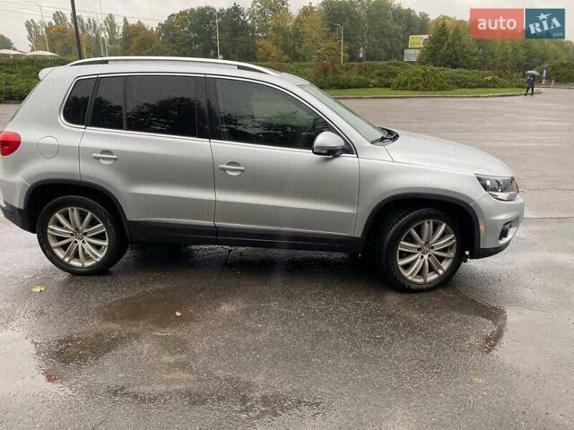 Сірий Фольксваген Тігуан, об'ємом двигуна 1.98 л та пробігом 207 тис. км за 12000 $, фото 9 на Automoto.ua