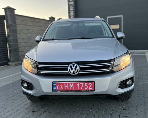 Сірий Фольксваген Тігуан, об'ємом двигуна 1.97 л та пробігом 251 тис. км за 9999 $, фото 3 на Automoto.ua