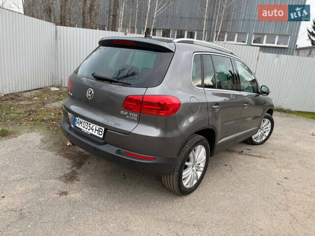 Серый Фольксваген Тигуан, объемом двигателя 1.97 л и пробегом 247 тыс. км за 14500 $, фото 6 на Automoto.ua