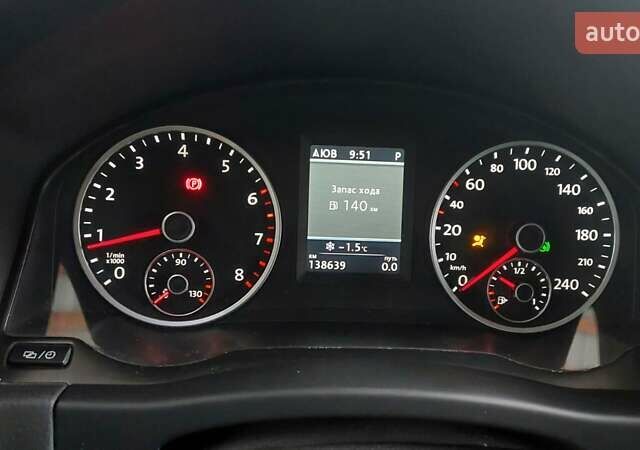 Серый Фольксваген Тигуан, объемом двигателя 1.98 л и пробегом 139 тыс. км за 14400 $, фото 5 на Automoto.ua