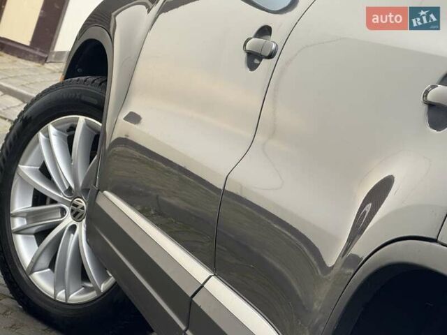 Серый Фольксваген Тигуан, объемом двигателя 1.98 л и пробегом 227 тыс. км за 10950 $, фото 19 на Automoto.ua