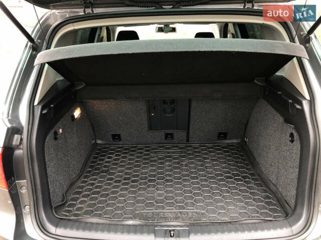 Серый Фольксваген Тигуан, объемом двигателя 2 л и пробегом 212 тыс. км за 14800 $, фото 16 на Automoto.ua