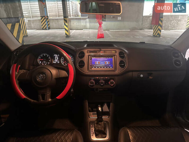 Серый Фольксваген Тигуан, объемом двигателя 1.98 л и пробегом 200 тыс. км за 11999 $, фото 8 на Automoto.ua