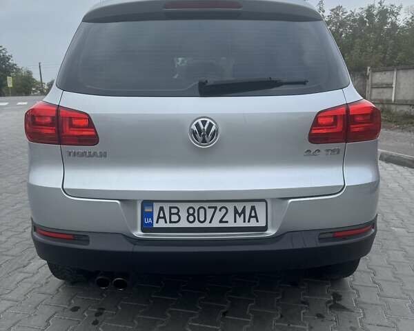 Сірий Фольксваген Тігуан, об'ємом двигуна 1.98 л та пробігом 243 тис. км за 10000 $, фото 8 на Automoto.ua