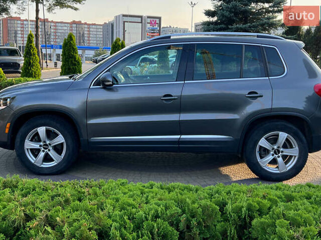 Серый Фольксваген Тигуан, объемом двигателя 2 л и пробегом 195 тыс. км за 10800 $, фото 3 на Automoto.ua