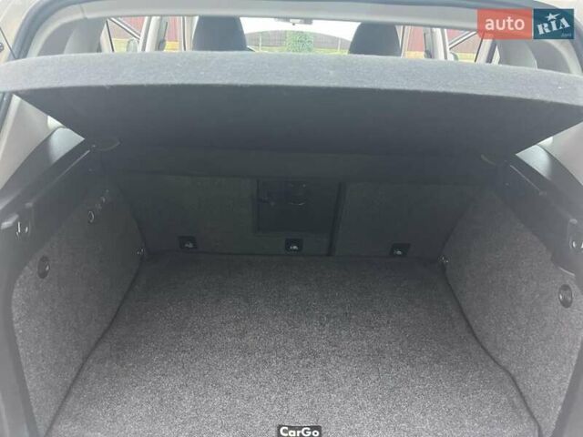 Сірий Фольксваген Тігуан, об'ємом двигуна 2 л та пробігом 255 тис. км за 9600 $, фото 11 на Automoto.ua