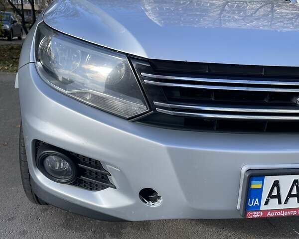 Серый Фольксваген Тигуан, объемом двигателя 1.98 л и пробегом 250 тыс. км за 13200 $, фото 17 на Automoto.ua