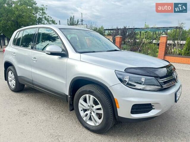 Сірий Фольксваген Тігуан, об'ємом двигуна 1.98 л та пробігом 132 тис. км за 11500 $, фото 3 на Automoto.ua