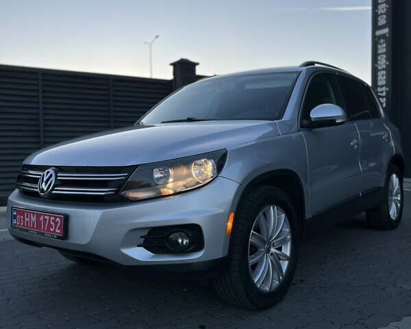 Сірий Фольксваген Тігуан, об'ємом двигуна 1.97 л та пробігом 251 тис. км за 9999 $, фото 1 на Automoto.ua