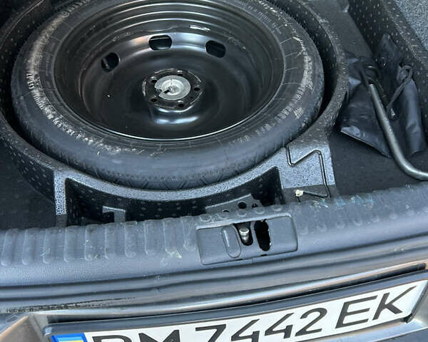 Серый Фольксваген Тигуан, объемом двигателя 1.98 л и пробегом 220 тыс. км за 11000 $, фото 62 на Automoto.ua