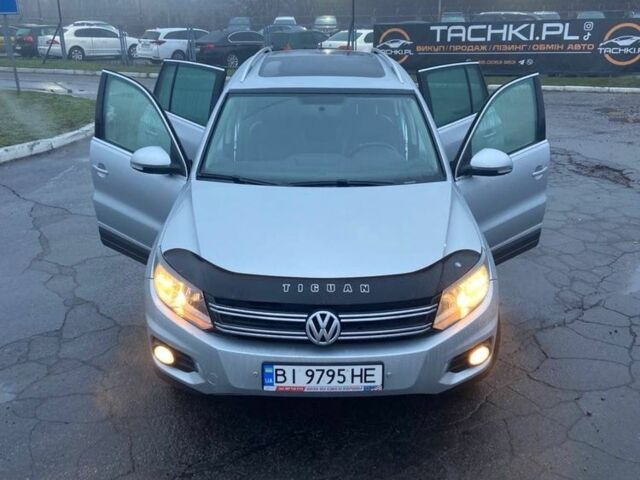 Серый Фольксваген Тигуан, объемом двигателя 2 л и пробегом 176 тыс. км за 10999 $, фото 11 на Automoto.ua