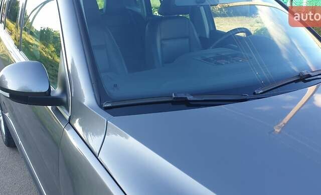 Сірий Фольксваген Тігуан, об'ємом двигуна 1.98 л та пробігом 227 тис. км за 11500 $, фото 34 на Automoto.ua