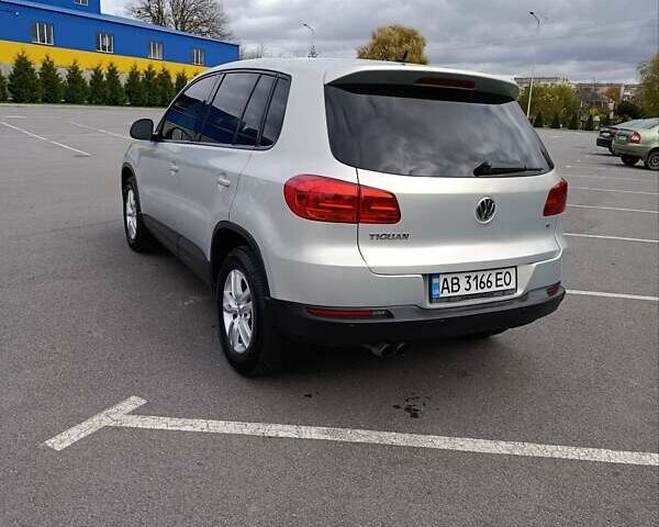 Серый Фольксваген Тигуан, объемом двигателя 1.98 л и пробегом 223 тыс. км за 10500 $, фото 6 на Automoto.ua