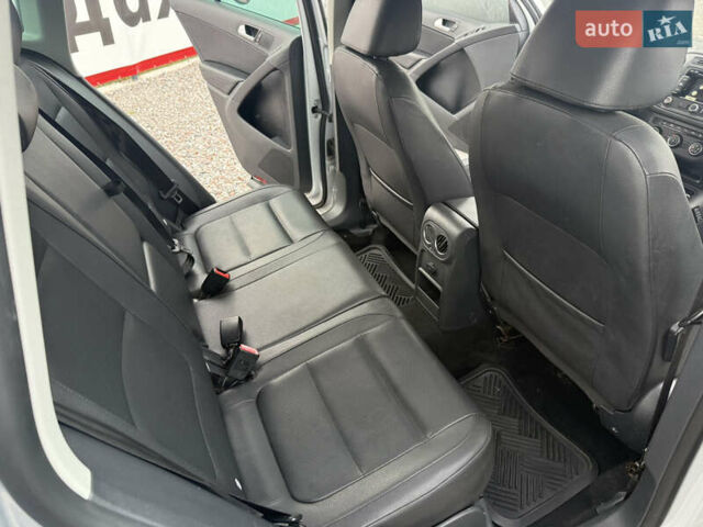 Фольксваген Тигуан 2012 в Борисполе на Automoto.ua Серый Фольксваген Тигуан, объемом двигателя 1.98 л и пробегом 215 тыс. км за 9999 $, фото 12 на Automoto.ua