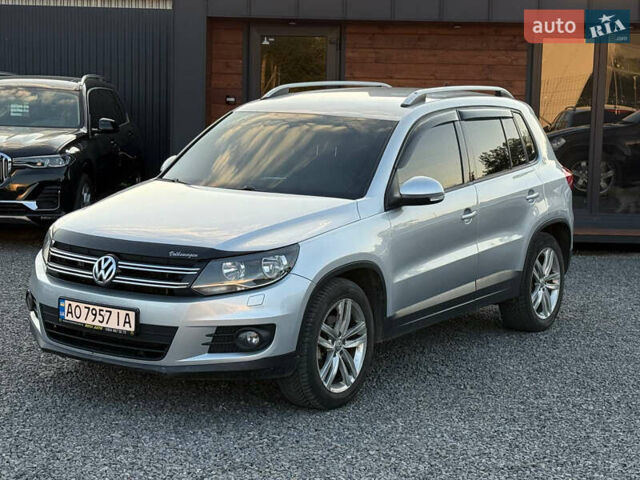 Серый Фольксваген Тигуан, объемом двигателя 1.97 л и пробегом 370 тыс. км за 11400 $, фото 1 на Automoto.ua