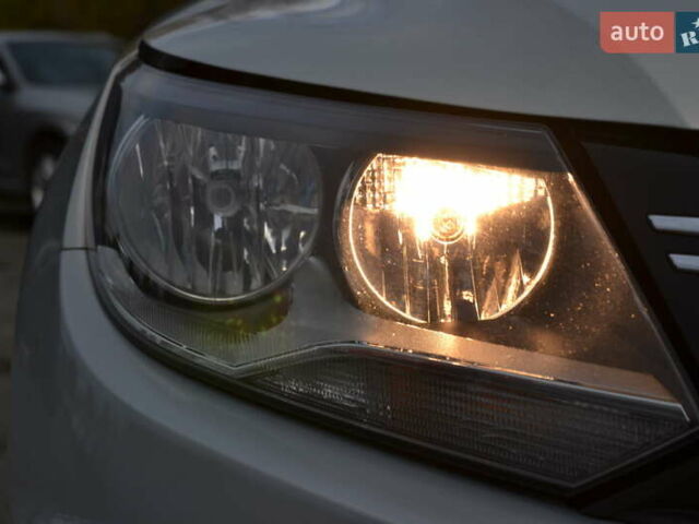 Серый Фольксваген Тигуан, объемом двигателя 1.98 л и пробегом 165 тыс. км за 10500 $, фото 29 на Automoto.ua