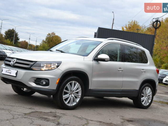 Серый Фольксваген Тигуан, объемом двигателя 1.98 л и пробегом 165 тыс. км за 10500 $, фото 1 на Automoto.ua
