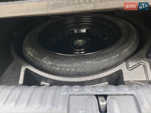 Сірий Фольксваген Тігуан, об'ємом двигуна 1.98 л та пробігом 175 тис. км за 15500 $, фото 16 на Automoto.ua