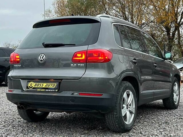 Серый Фольксваген Тигуан, объемом двигателя 2 л и пробегом 195 тыс. км за 10800 $, фото 5 на Automoto.ua