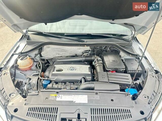 Сірий Фольксваген Тігуан, об'ємом двигуна 1.98 л та пробігом 132 тис. км за 11500 $, фото 16 на Automoto.ua