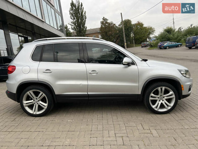 Серый Фольксваген Тигуан, объемом двигателя 2 л и пробегом 216 тыс. км за 10999 $, фото 15 на Automoto.ua