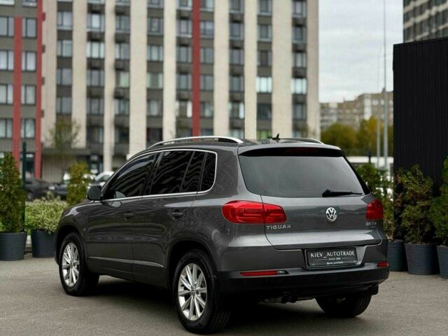 Сірий Фольксваген Тігуан, об'ємом двигуна 2 л та пробігом 186 тис. км за 14500 $, фото 10 на Automoto.ua