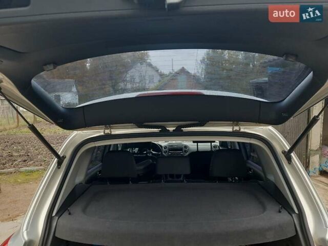 Сірий Фольксваген Тігуан, об'ємом двигуна 1.98 л та пробігом 175 тис. км за 15500 $, фото 14 на Automoto.ua