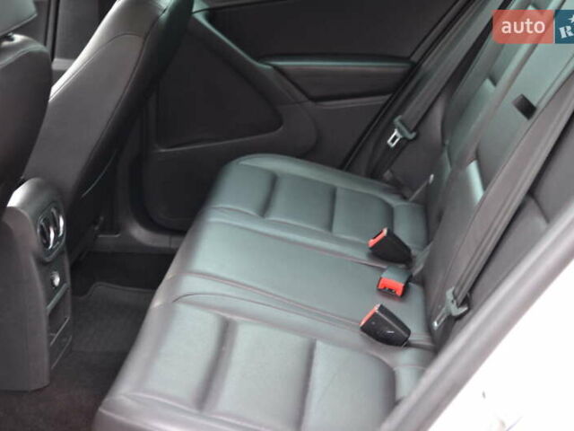 Серый Фольксваген Тигуан, объемом двигателя 1.98 л и пробегом 165 тыс. км за 10500 $, фото 16 на Automoto.ua