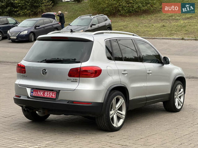 Серый Фольксваген Тигуан, объемом двигателя 2 л и пробегом 216 тыс. км за 10999 $, фото 10 на Automoto.ua