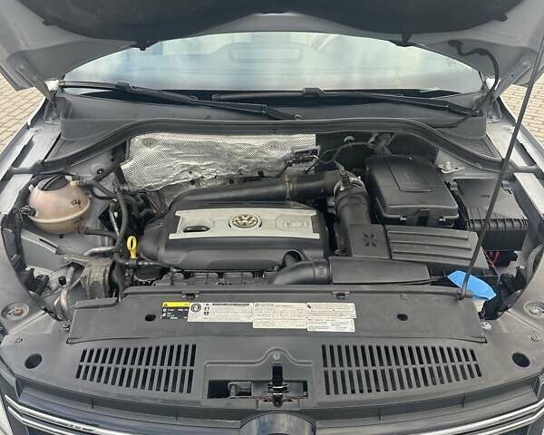 Сірий Фольксваген Тігуан, об'ємом двигуна 1.98 л та пробігом 165 тис. км за 9999 $, фото 13 на Automoto.ua