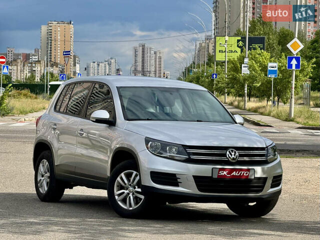 Серый Фольксваген Тигуан, объемом двигателя 1.98 л и пробегом 203 тыс. км за 10600 $, фото 58 на Automoto.ua