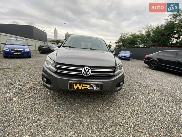 Серый Фольксваген Тигуан, объемом двигателя 1.98 л и пробегом 309 тыс. км за 9300 $, фото 2 на Automoto.ua