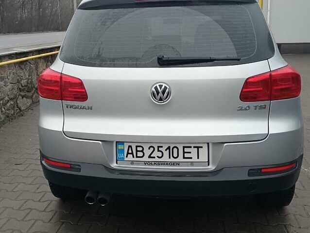 Серый Фольксваген Тигуан, объемом двигателя 1.98 л и пробегом 187 тыс. км за 12500 $, фото 5 на Automoto.ua