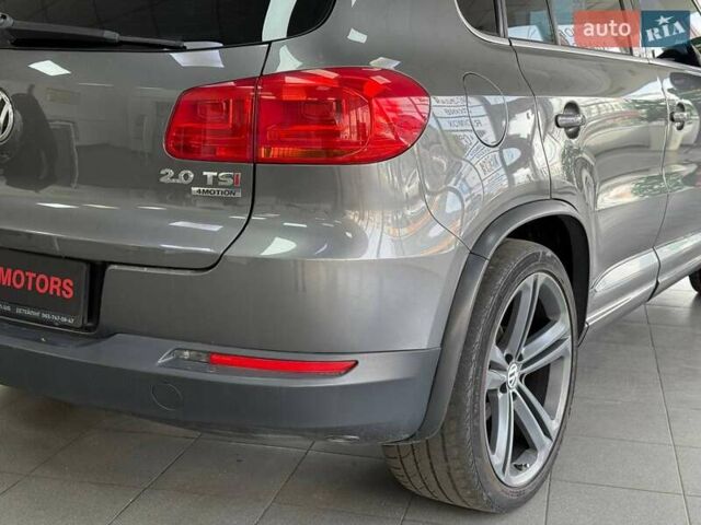 Серый Фольксваген Тигуан, объемом двигателя 2 л и пробегом 156 тыс. км за 12790 $, фото 9 на Automoto.ua