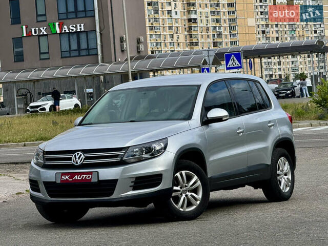 Серый Фольксваген Тигуан, объемом двигателя 1.98 л и пробегом 203 тыс. км за 10600 $, фото 48 на Automoto.ua