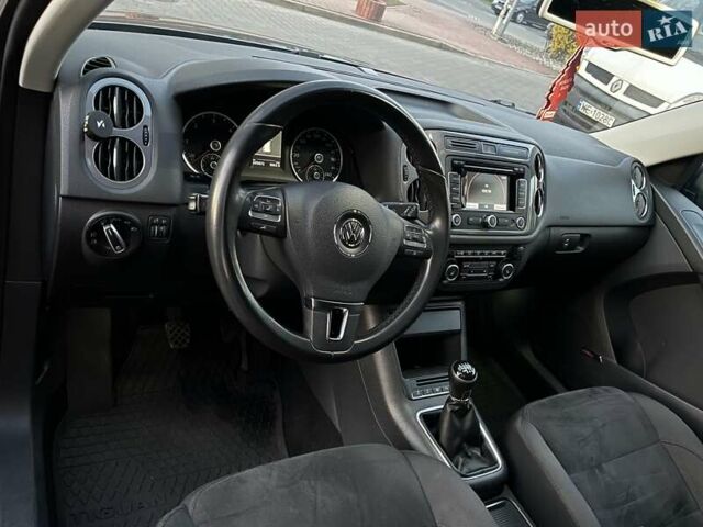 Серый Фольксваген Тигуан, объемом двигателя 1.97 л и пробегом 247 тыс. км за 14500 $, фото 15 на Automoto.ua