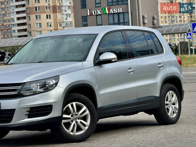 Серый Фольксваген Тигуан, объемом двигателя 1.98 л и пробегом 203 тыс. км за 10600 $, фото 49 на Automoto.ua