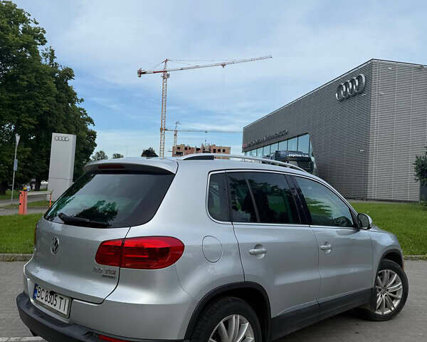 Серый Фольксваген Тигуан, объемом двигателя 1.98 л и пробегом 260 тыс. км за 10300 $, фото 7 на Automoto.ua