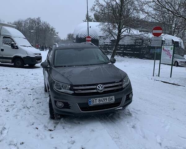 Серый Фольксваген Тигуан, объемом двигателя 1.97 л и пробегом 247 тыс. км за 14500 $, фото 40 на Automoto.ua